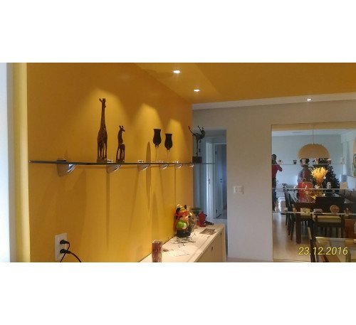 PRATELEIRA INSTALADO COM TUCANO